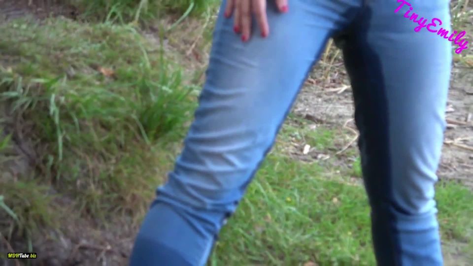 free xxx video 42 TinyEmily - OMG ich hab mir in die Hose gemacht - Mein Erstes JeansPiss Video Natursekt | amateur | german porn amateur fuck porn teen