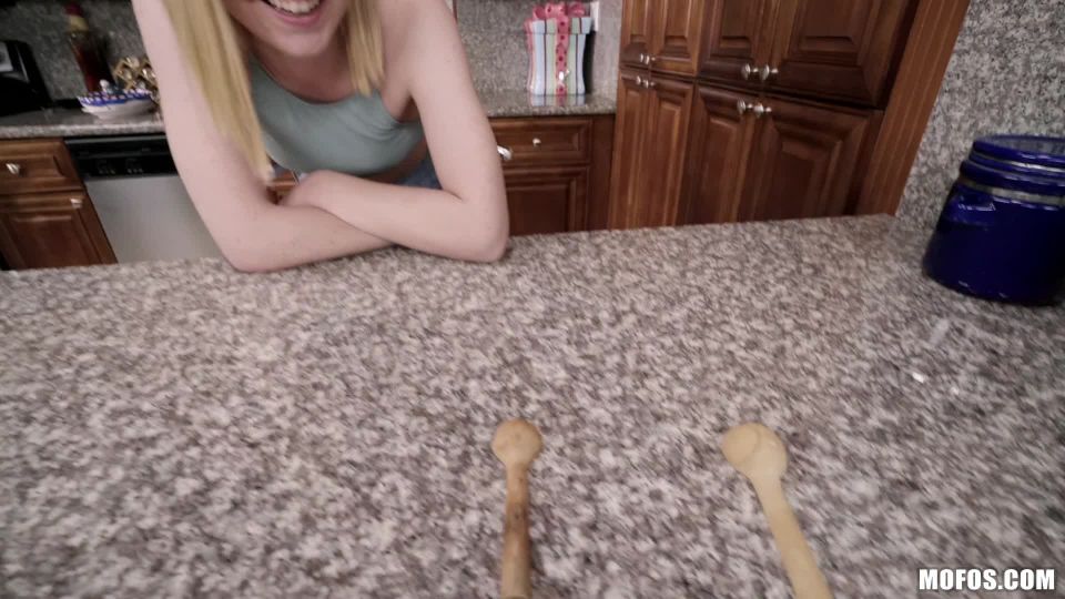 [JMac] Tiny Blonde is Served Dick in the Kitchen - December 20, 2018 spanking 