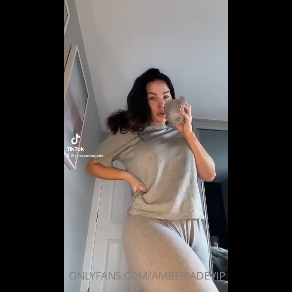 Onlyfans - Amberjadevip - You like      Tip  for the nude version - 13-03-2021
