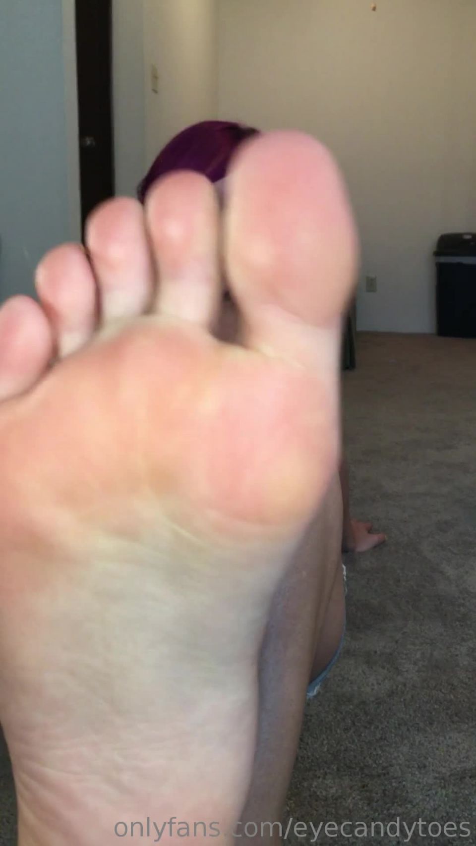 free porn video 36 eyecandytoes 030420195794509 Telling you how to worship my feet with a little JOI in the mix and a cum countdown messag, foot fetish porn on feet porn 