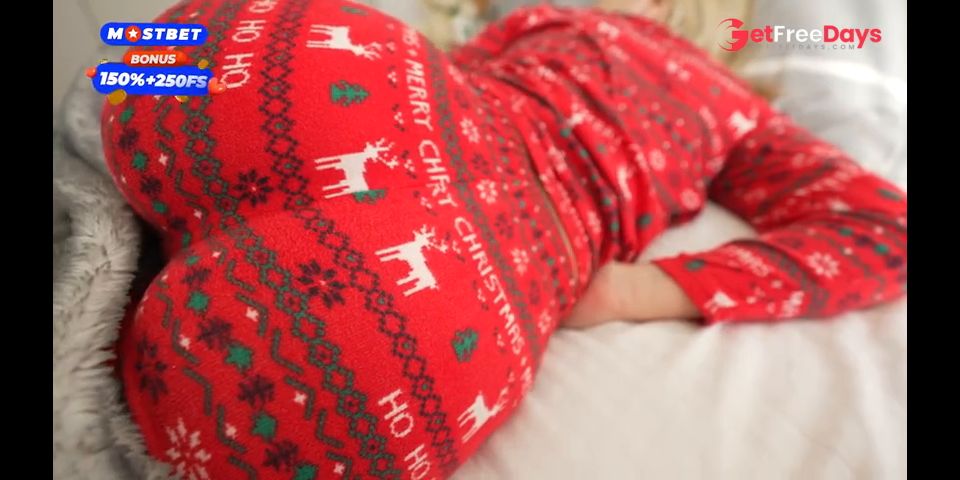 [GetFreeDays.com] Step mom dreams about step sons christmas gift Porn Video July 2023