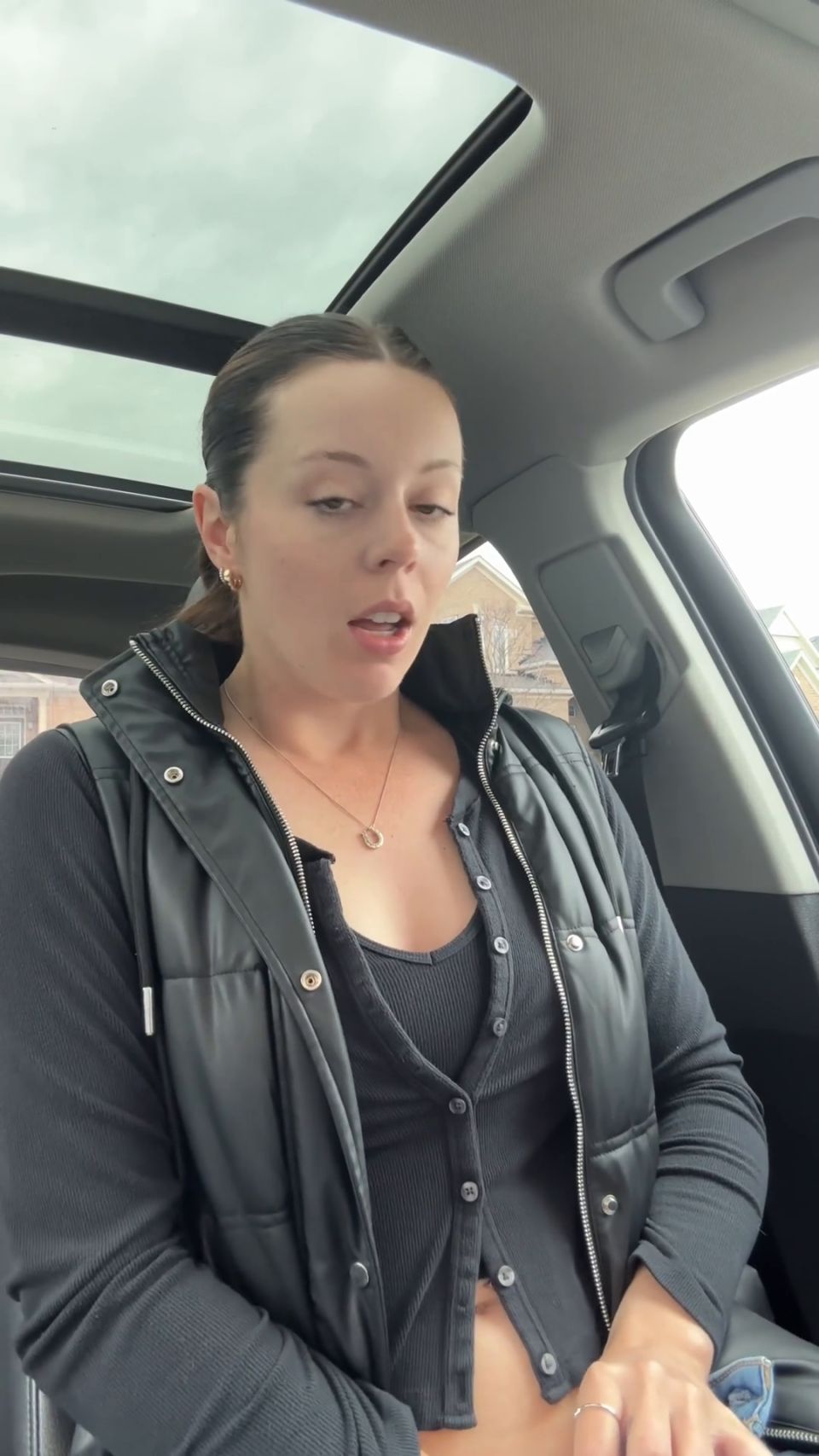 Nadia Foxx My longest drive thru experience ever？？ Multiple orgasms!