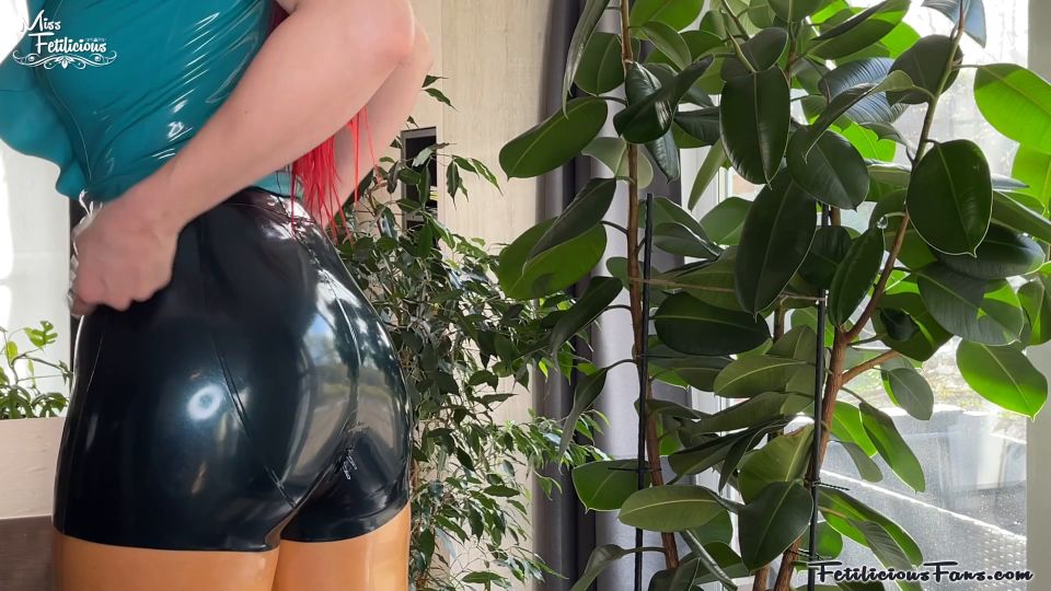 Látex Turquesa Tease.