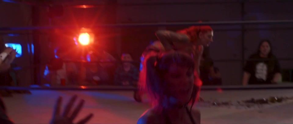 Lizzie Havoc, Sarah Michelle - Parts Unknown (2018) HD 1080p - (Celebrity porn)