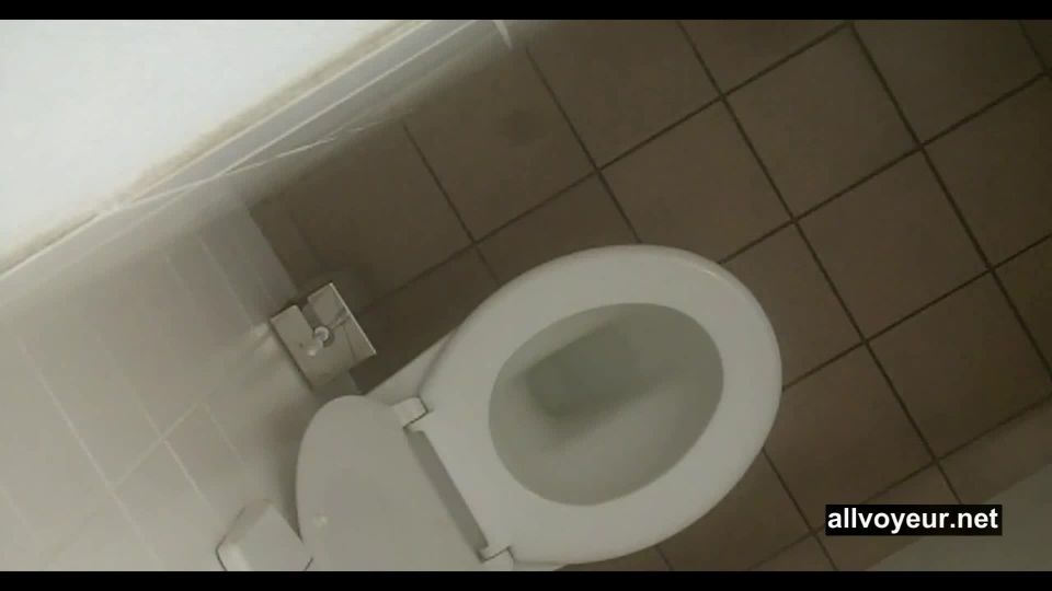  voyeur | Toilet Indoor - Office WC spy cam | voyeur