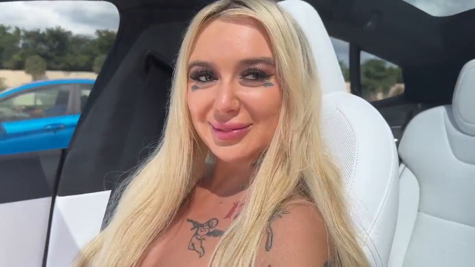 Onlyfans - Jizz Jazz Big Tits Fucks Luke Cooper In Tesla - Hardcore