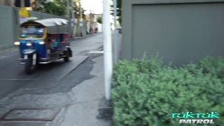 Tuk Patrol 20 09 28 Ammy Show And Fuck – Full HD - Tuktukpatrol