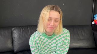 KIRA KEE ON CASTING. HER FIRST PORNO EVER