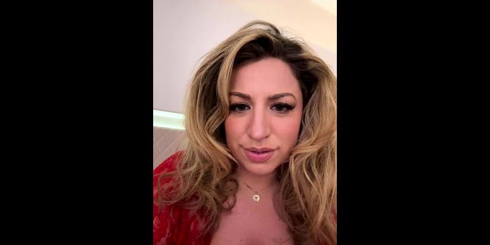 Mellanie Monroe debe ver el Trío de la Fiesta de la Fuck con Rachael Cavalli Mellanie Monroe, Rachael Cavalli fetiche