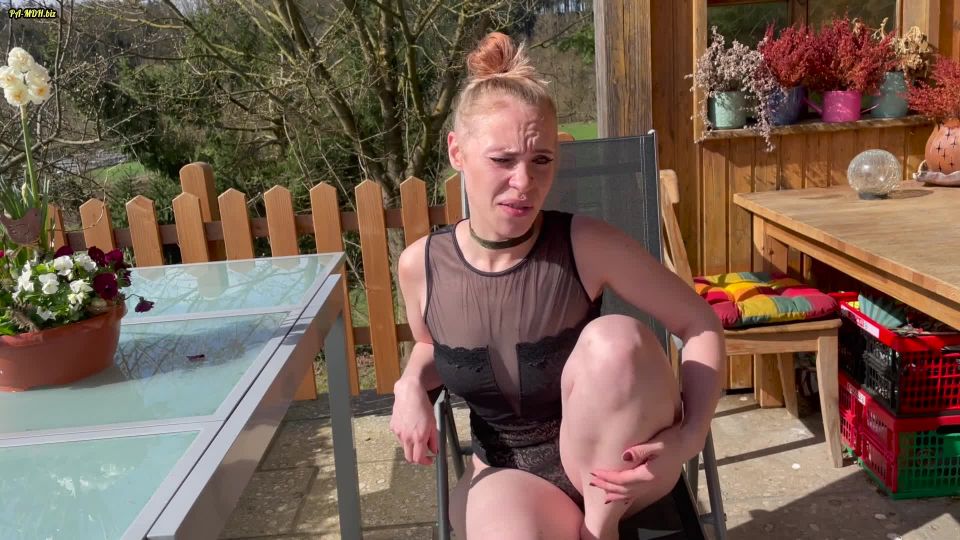 online adult clip 33 ZoeBlum - War das zu krass - Auf dem Balkon selbst besorgt  - big7 - amateur porn amateur softball association