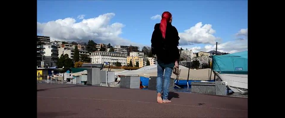 Dirty feet – Barefoot Urban Girls – RED-X: barefoot autumn in Lugano | stinky feet | feet porn 