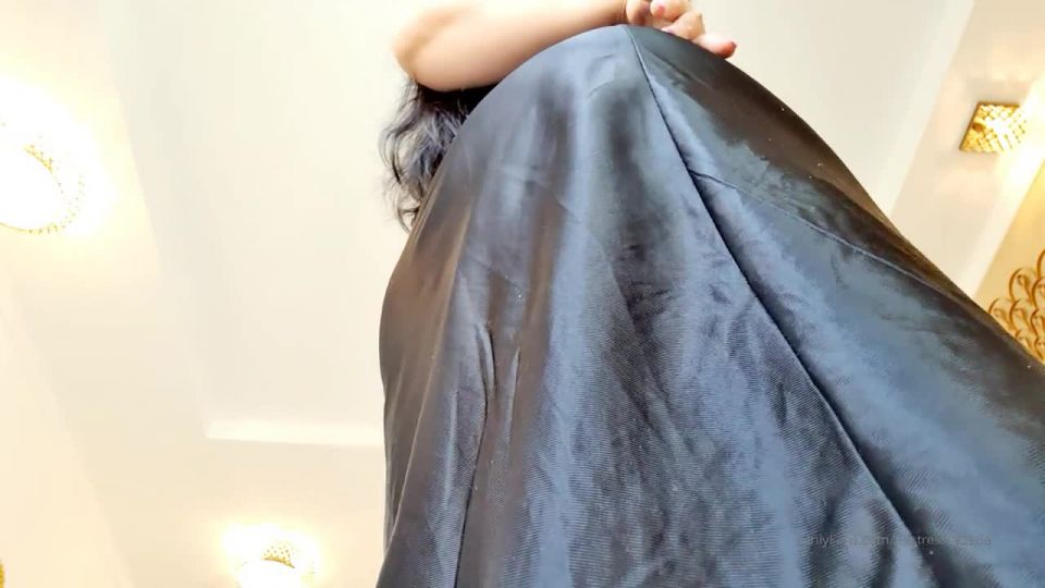 online clip 14 Mistress Ezada Sinn aka ezada 0408201948587326 goddessworshipsunday buna dimineata my devotee sunday is for worship start your task e | fetish | femdom porn downblouse fetish