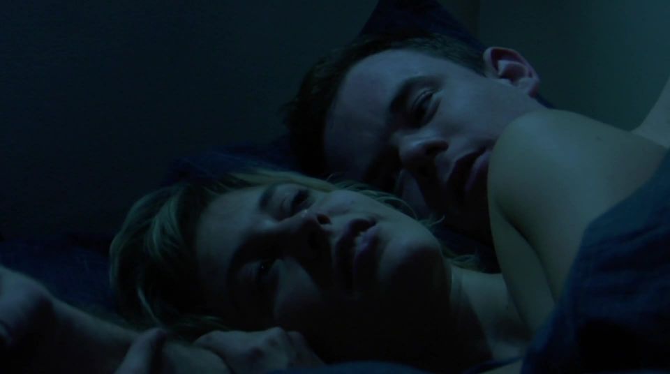 Fiebre nocturna de la ciudad: Escapadas secretas de amantes apasionados