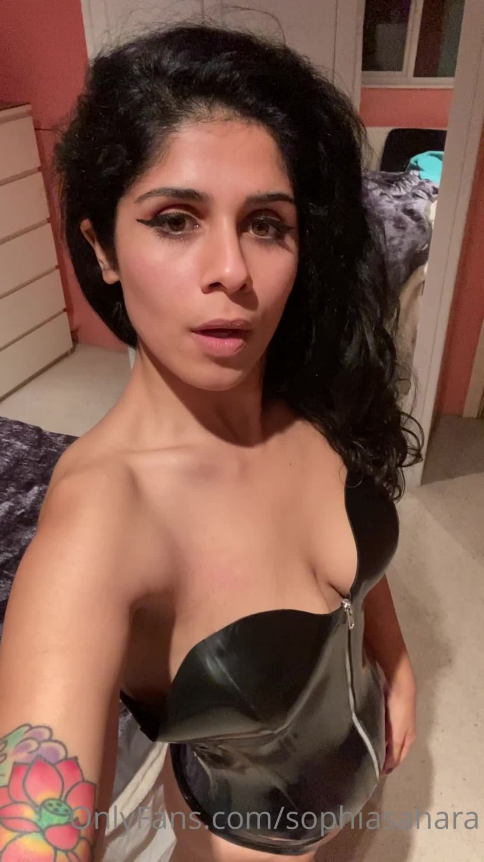 adult clip 21 Onlyfans - Mistresssophiasahara - Worship boys JOI int x clip coming to your inbox very soon - 13-11-2020 on hardcore porn veronica avluv hardcore