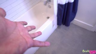 videoclip para adultos 22 Natalie Knight - Sólo déjame ver tu pene -S14:E12 - [BrattySis] (Full HD 1080p) - fetiche - fetiche de la inyección de femdom porno