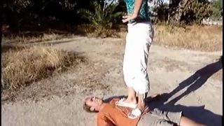 HeadUnderHeels movie05140xt