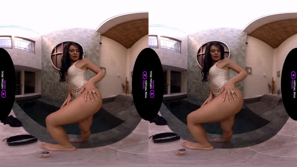 VirtualRealTrans: Jaqueline Pereira - Alone In The Jacuzzi  - striptease - shemale porn sexy milf big tits