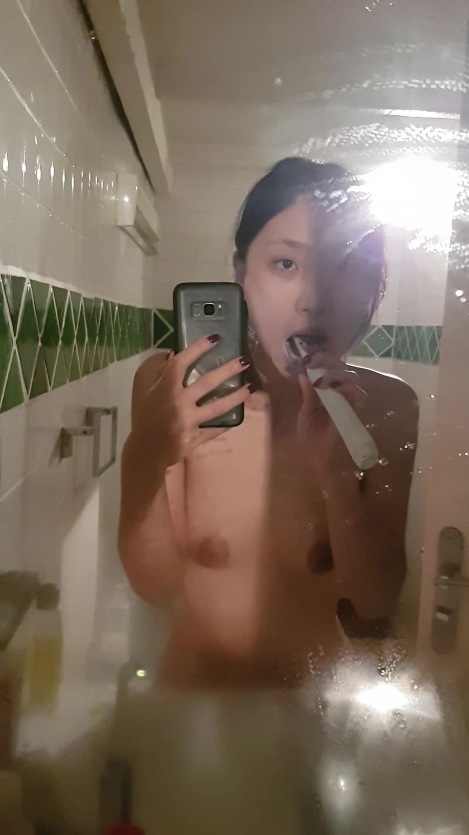 juneliu  Brush my teeth Good night on teen 