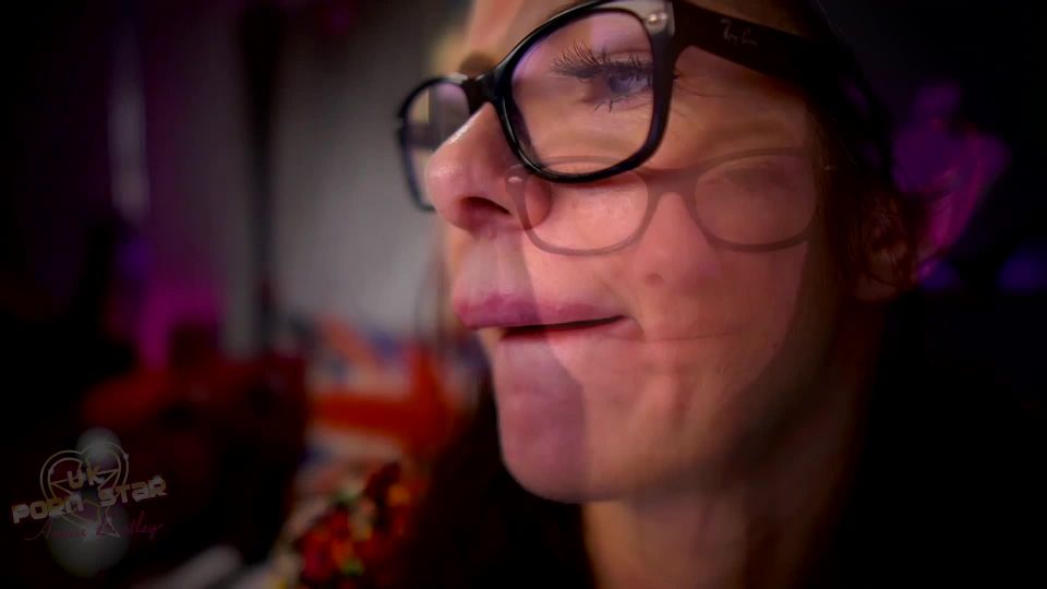 video en línea adulto 24 AmicaBentley – Rizado de labios Humillación Sissy personalizado SPH, femenino mainstream en femdom porno