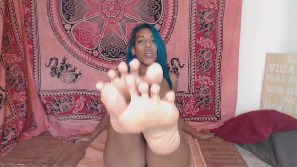 free porn video 29 Plumping up my pussy - orgasms - feet porn nude femdom