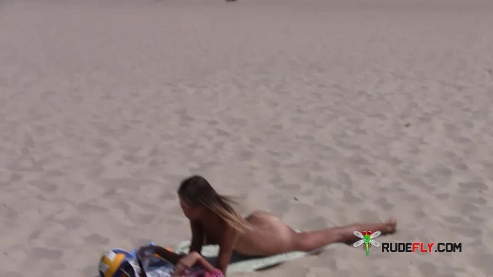 online xxx video 40 Sexy Nudist Scenes, hairy hardcore porn on hardcore porn 