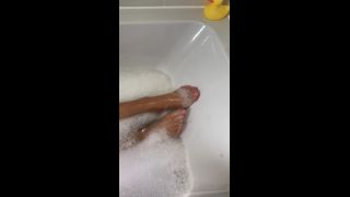 Linsey Dawn Mckenzie () Linseydawnmckenzie - bubble foot bath feetlovers 14-07-2018