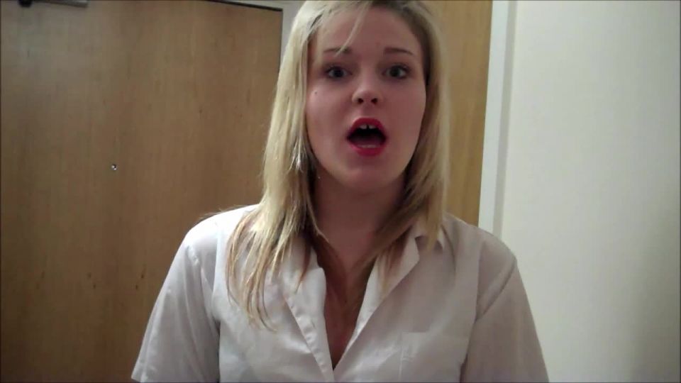 M@nyV1ds - British POV - Teen Nadia gives lovely blowjob