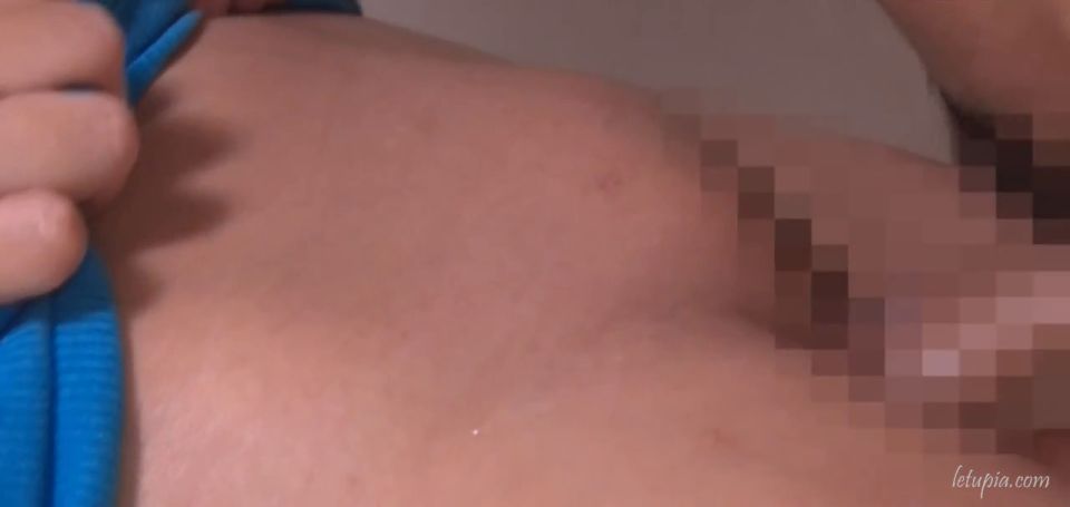 Oda Mako Carne Plump que atrae a los hombres afeitado esposa coño (porno chica asiática)