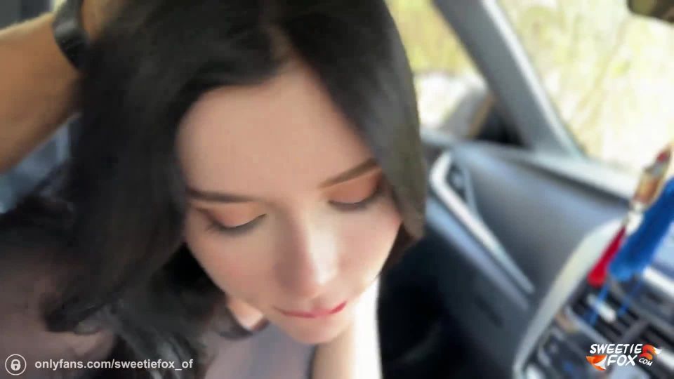 Stepsis Paid With Deep Blowjob to He Drive Her Home - Blowjob