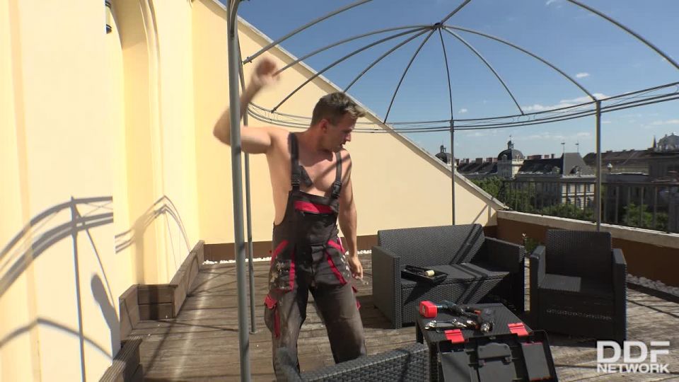 Only blowjob with haley hill in rooftop blowjob