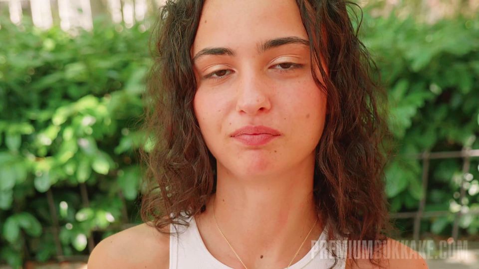 Charlotte Grey 1 - Entrevista 2160p