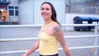 My Dirty Hobby: Jenny Stella - Wie oft hat er ABGESPRITZT - Mein erstes Mal im echten Porno - KINO - Jenny_stella