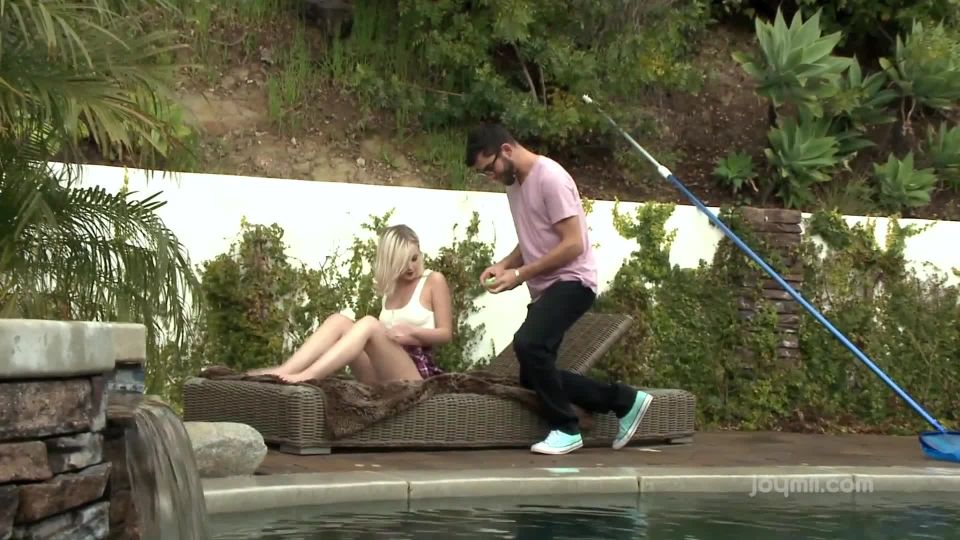 Joymii - Natalia Queen - The Poolboy