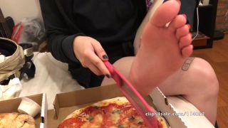 Mia Nicolette – Pizza Night for Foot Slave.