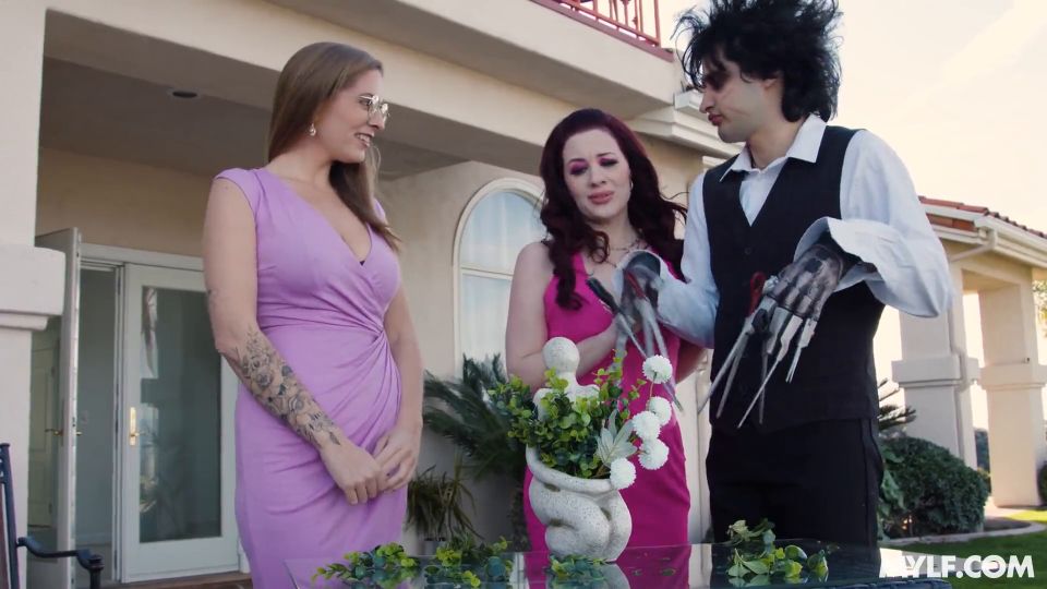 Video Jessica Ryan, Annie King : Edward Dildohands 1080p FullHD