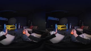 VR Conk Bumblebee XXX Parody With Hazel Moore VR Porn