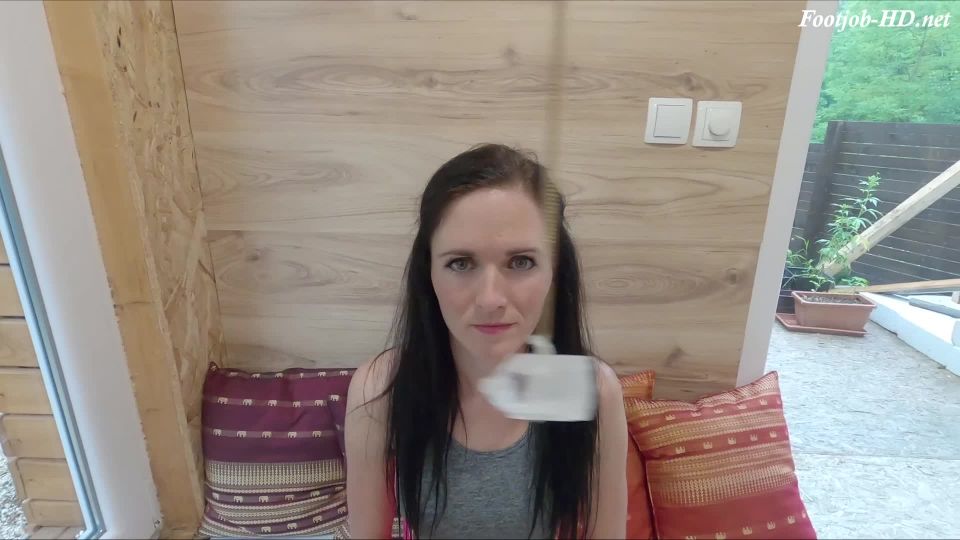 Mind Controlled Footjob – Nicole Petite