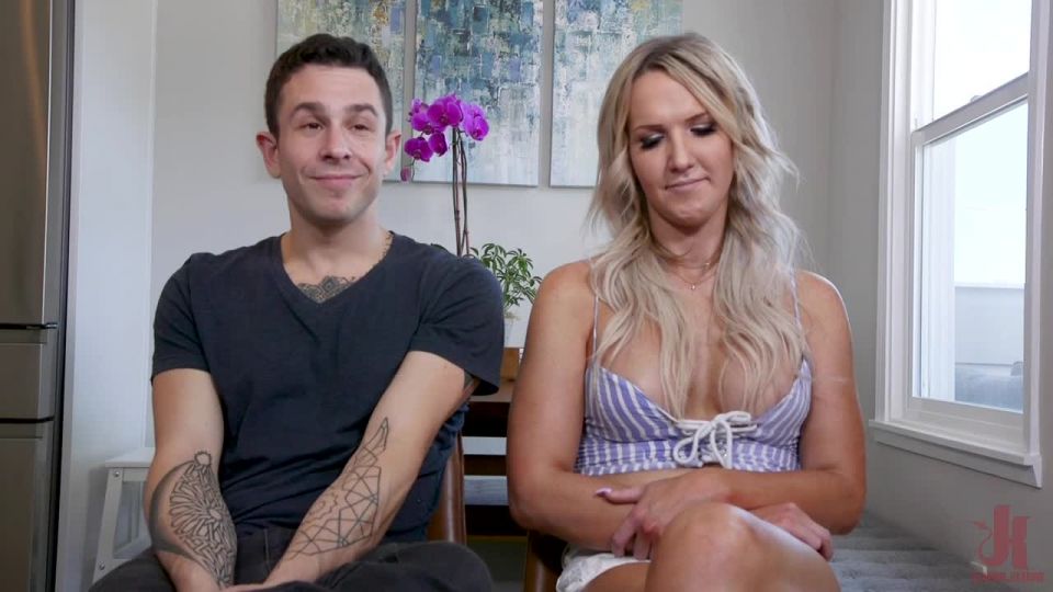 My Slutty Sister: Kayleigh Coxx uses sister’s boy toy Corbin Dallas (25 June 2019)!!!