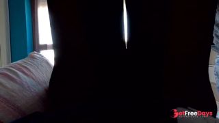 Appena ho messo il legging nero mi  venuta voglia di cazzo e sborra e sono stata accontentata