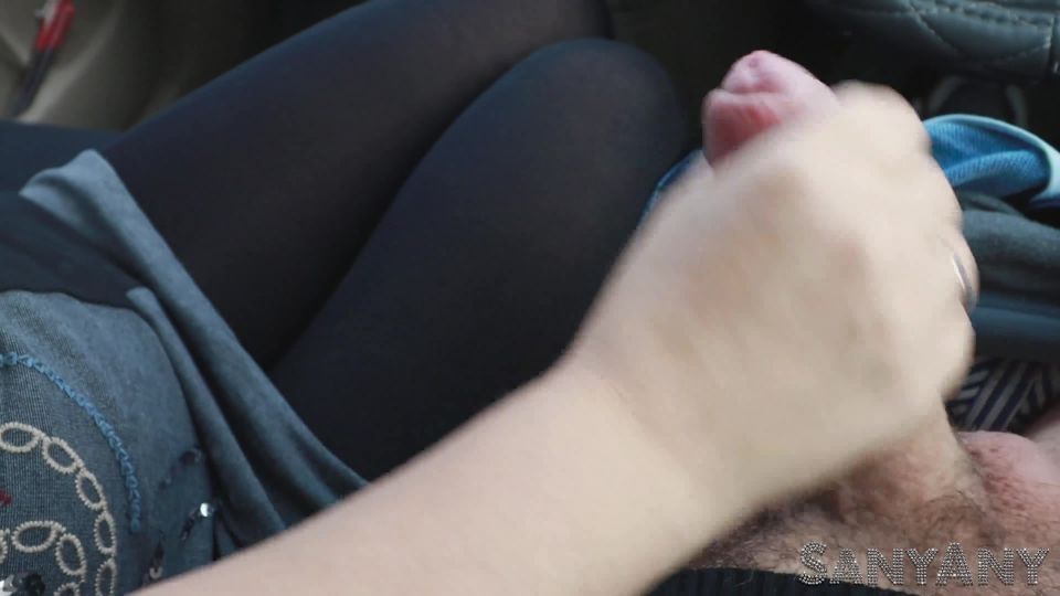 [Amateur] ❤ Let's try Blowjob and Milking in the car? Cum on me ... SanyAny