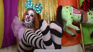 adult clip 40 mlp femdom Kitzi Klown - Foot Freaks Love Clown Feet, femdom on fetish porn