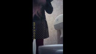 Voyeur in Public Toilet - Student restroom 93 - public - voyeur 
