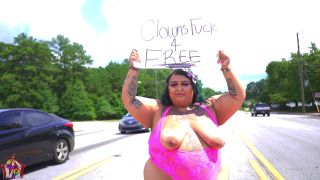 GIbbyTheClown - BBW Fucks Clown For Free In Atlanta - BBW
