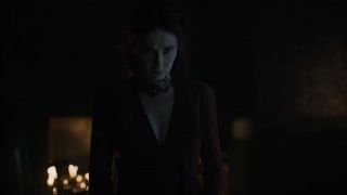 Carice Van Houten – Game Of Thrones s06e01 (2016) HD 1080p!!!