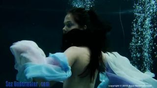 [SiteRip] SexUnderwater COLBY McADAMS - Princess