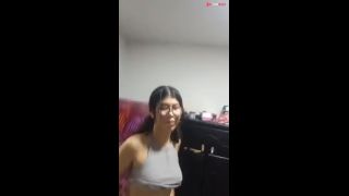 [GetFreeDays.com] Morena colombiana jovencita culona de cuerpo perfecto blowjob and handjob garganta profunda cuckold Sex Stream May 2023