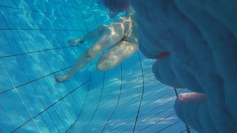 free xxx video 35  Underwater voyeur in sauna pool 7, spacentrehiddencamera on voyeur