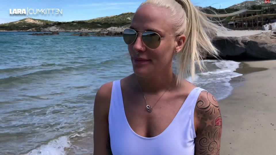 xxx video 35 Lara-CumKitten – Friendfuck in a swimsuit – Mega facial on the beach  - public sex - fetish porn saff femdom