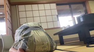 [FC2_PPV-1593766]  【人妻】千穂　温泉旅行で布団敷いてないのに即ハメ中出し、お掃除でおじさん暴発口内