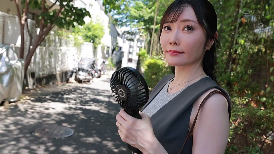 FHD JUQ-524 近寄りがたい雰囲気―。本当は…尽くしたい、デキる人妻の‘従順’な素顔。新人 七瀬りく AVDebut ＃大学院卒の秀才人妻＃投資銀行に勤務するバリキャリOL